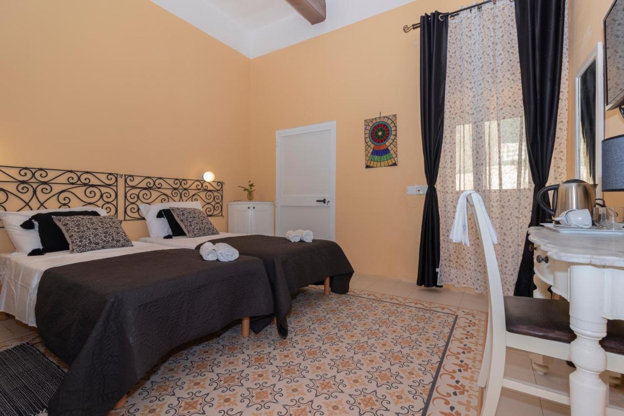 Casa Ricca Bed & Breakfast St. Paul's Bay Exterior photo