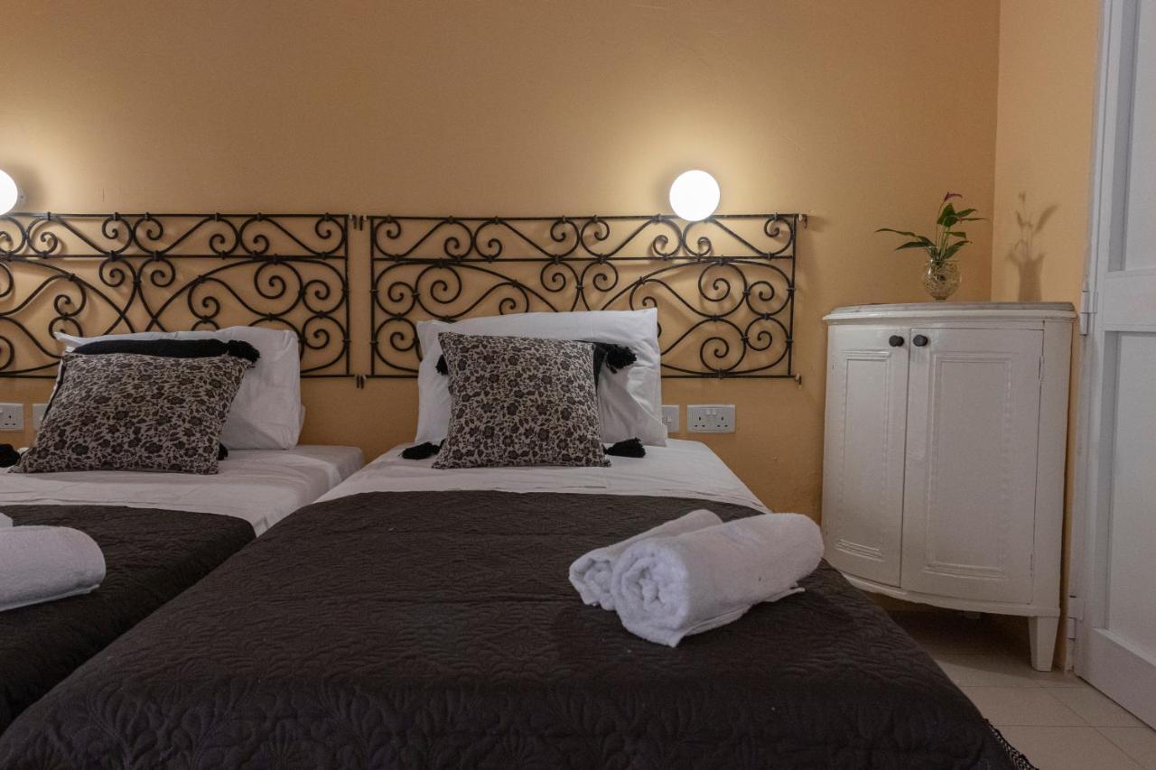 Casa Ricca Bed & Breakfast St. Paul's Bay Exterior photo